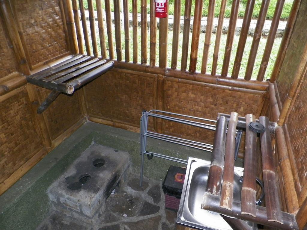 Villa Kampung Karuhun Sutan Raja Bandung Chambre photo